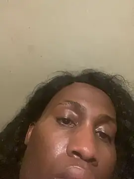 Snapshot of Moorella1 chatting on March 21, 2026, 10:35 pm Moorella1 online show from March 21, 2026, 10:35 pm