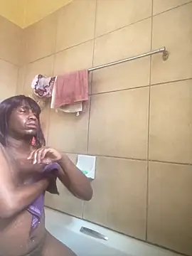 Snapshot of Moorella1 chatting on March 24, 2026, 9:14 am Moorella1 online show from March 24, 2026, 9:14 am