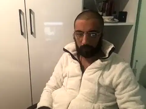 Snapshot of MasterKARATASSAKK chatting on March 2, 2025, 4:50 am MasterKARATASSAKK online show from March 2, 2025, 4:50 am