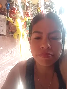 Snapshot of Alanagracia chatting on December 20, 2025, 1:18 pm Alanagracia online show from December 20, 2025, 1:18 pm