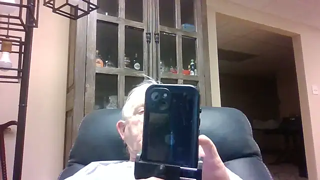 bootlegmanz online show from February 20, 2026, 7:58 pm