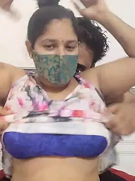 IND COUPLE1 online show from September 13, 2025, 1:55 pm