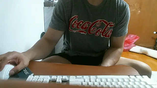 Stellan 0412 online show from April 9, 2026, 4:34 pm