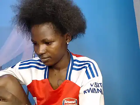 TrishaKalid online show from September 11, 2025, 9:53 am