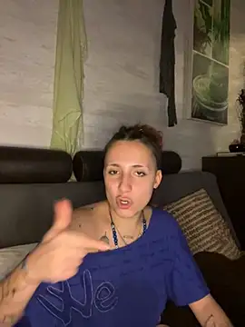 Hawitxui online show from October 13, 2025, 6:08 pm