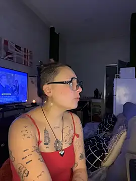 Hawitxui online show from December 1, 2025, 7:35 am