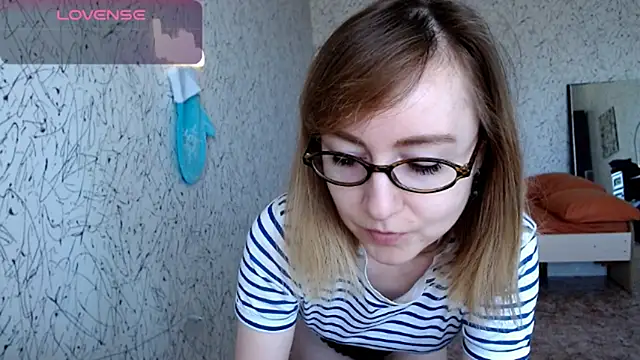 Snapshot of Athena_Richards chatting on April 15, 2026, 8:54 am Athena Richards online show from April 15, 2026, 8:54 am