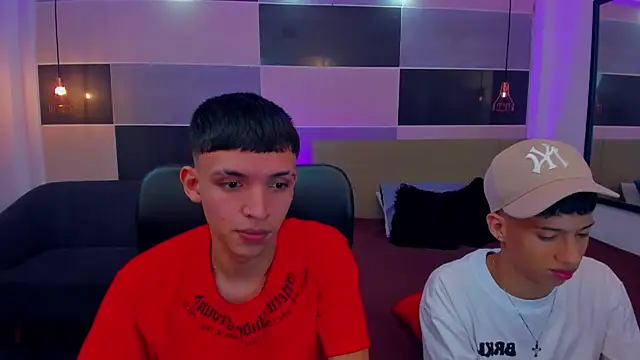 Juan Nd Steven online show from December 31, 2024, 10:45 pm