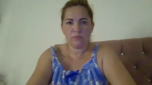 Snapshot of mirand_zackyx chatting on September 27, 2025, 2:38 am mirand zackyx online show from September 27, 2025, 2:38 am