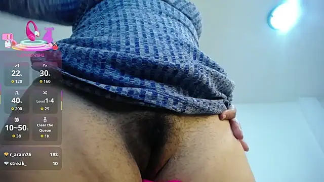 Snapshot of mirand_zackyx chatting on October 15, 2025, 1:00 pm mirand zackyx online show from October 15, 2025, 1:00 pm