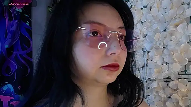 barbarablade online show from February 25, 2026, 6:28 pm