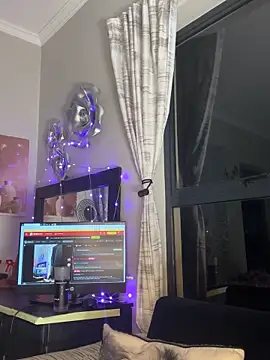Snapshot of Dime-__ chatting on October 3, 2025, 1:13 am Dime-   online show from October 3, 2025, 1:13 am