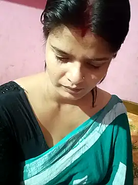 Hot Pakhi online show from December 2, 2024, 1:02 pm
