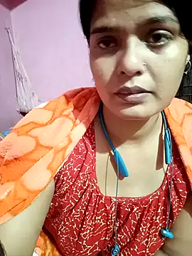 Hot Pakhi online show from December 10, 2024, 2:06 pm