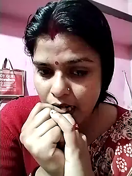 Hot Pakhi online show from December 13, 2024, 9:46 am