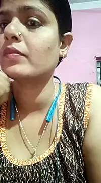 Hot Pakhi online show from February 18, 2025, 4:15 am