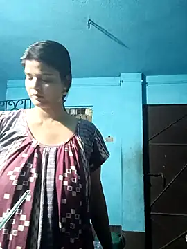 Hot Pakhi online show from March 17, 2025, 2:56 pm