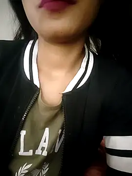 Snapshot of Hot_Goldengirl chatting on February 26, 2025, 5:28 pm Hot Goldengirl online show from February 26, 2025, 5:28 pm