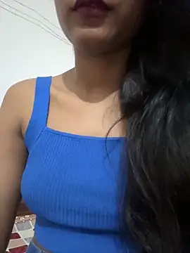 Snapshot of Hot_Goldengirl chatting on September 10, 2025, 2:06 pm Hot Goldengirl online show from September 10, 2025, 2:06 pm