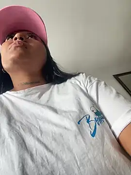 Snapshot of luisa16xxx chatting on March 22, 2025, 9:31 pm luisa16xxx online show from March 22, 2025, 9:31 pm