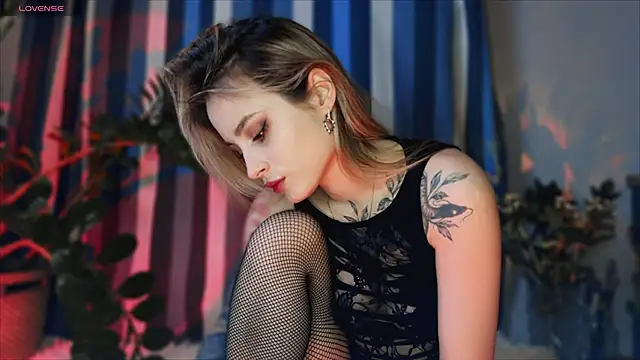 aviva faith online show from November 28, 2025, 4:20 pm