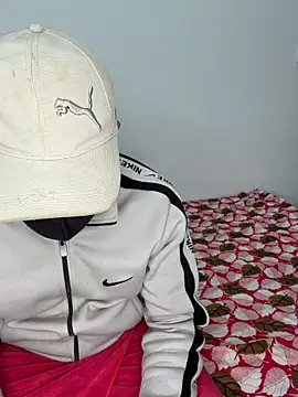 RupaliDixit online show from November 28, 2025, 9:01 am