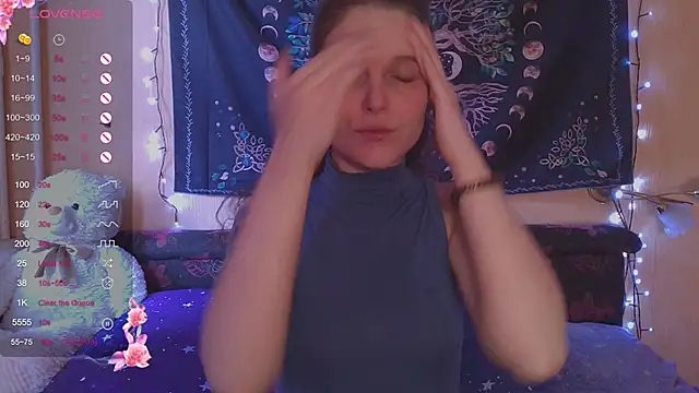 Snapshot of Jenna_Sativa chatting on March 16, 2025, 1:27 pm Jenna Sativa online show from March 16, 2025, 1:27 pm