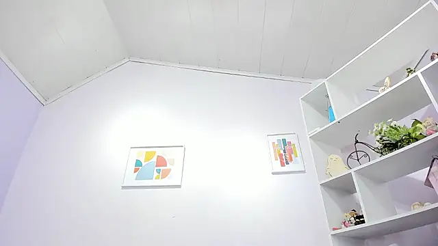 kaory azumi online show from February 2, 2026, 7:34 pm