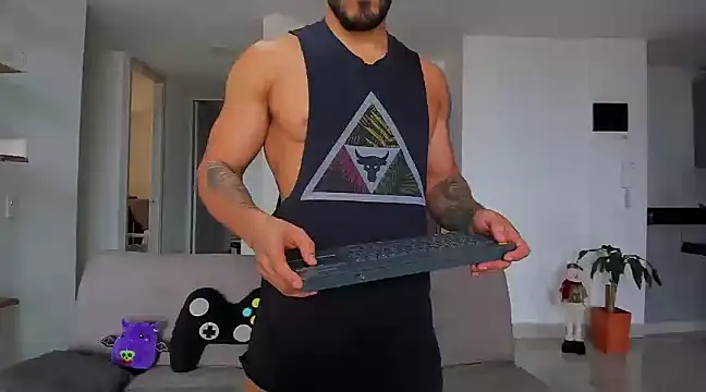 Snapshot of Alexander_Martines chatting on December 14, 2024, 5:03 pm Alexander Martines online show from December 14, 2024, 5:03 pm