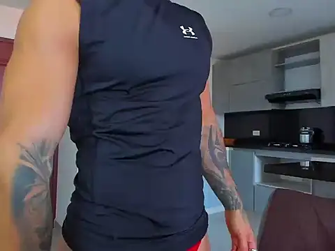 Snapshot of Alexander_Martines chatting on October 19, 2025, 8:31 pm Alexander Martines online show from October 19, 2025, 8:31 pm