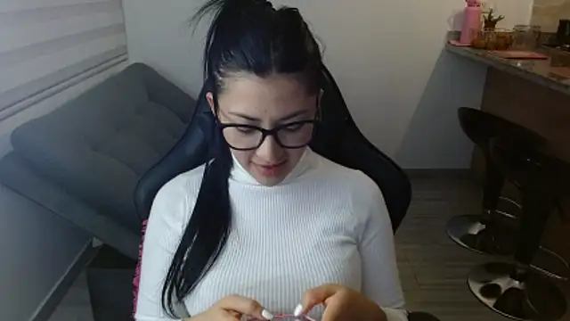 Charlotte cute18 online show from February 14, 2026, 2:41 am