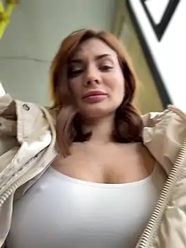 Snapshot of Accole chatting on February 11, 2025, 8:05 am Accole online show from February 11, 2025, 8:05 am