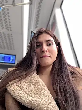 Snapshot of Accole chatting on March 8, 2025, 6:54 am Accole online show from March 8, 2025, 6:54 am