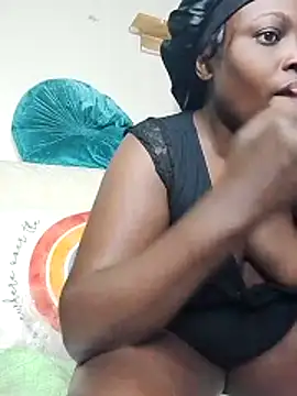 melaninebony1 online show from March 25, 2026, 7:53 pm