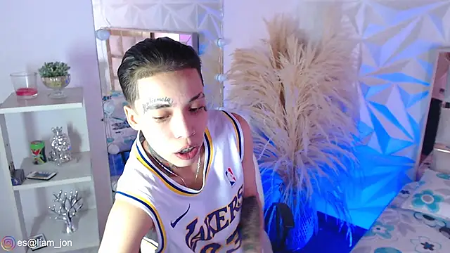 Jonesliam23 online show from March 15, 2026, 7:09 pm