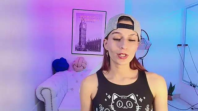 Snapshot of Tamara_slimx chatting on January 10, 2025, 10:06 am Tamara slimx online show from January 10, 2025, 10:06 am