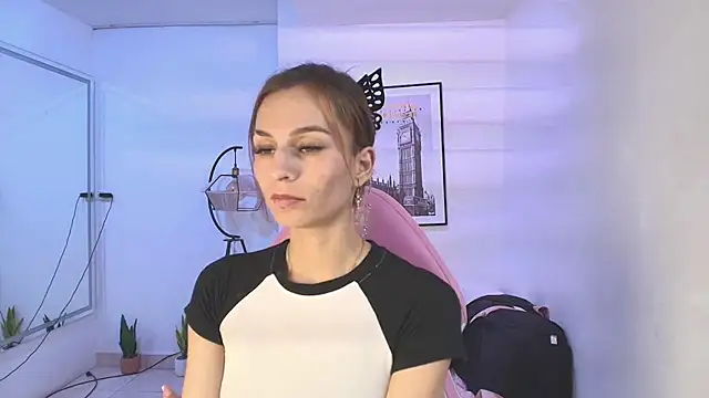 Snapshot of Tamara_slimx chatting on January 28, 2025, 10:02 am Tamara slimx online show from January 28, 2025, 10:02 am