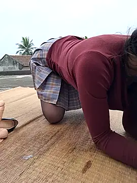 Snapshot of Linda_2k chatting on December 21, 2024, 4:30 am Linda 2k online show from December 21, 2024, 4:30 am