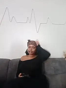 Snapshot of mariecruise chatting on June 24, 2026, 2:49 pm mariecruise online show from June 24, 2026, 2:49 pm