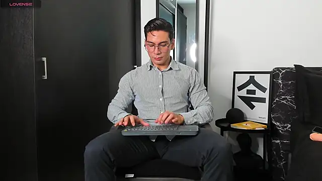 jhoansex 1 online show from February 21, 2026, 11:50 pm