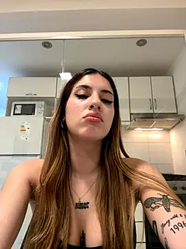 Lolykush online show from October 19, 2025, 12:55 am