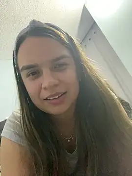 Snapshot of Nathaly00_ chatting on October 10, 2025, 12:53 am Nathaly00 online show from October 10, 2025, 12:53 am