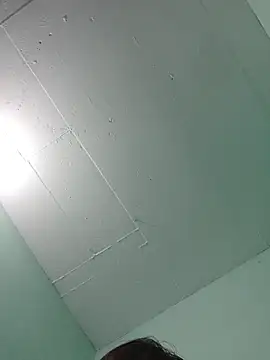 Luisf1267 online show from November 22, 2025, 4:55 am