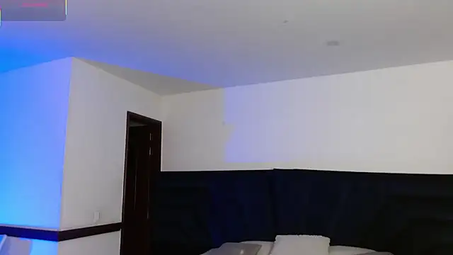 peyton golden1 online show from March 7, 2026, 3:36 am