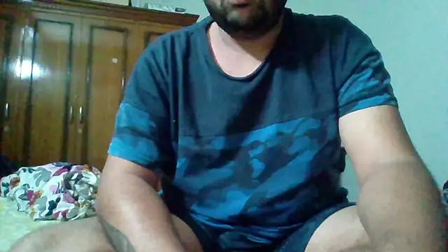 whoreboi98 online show from December 30, 2024, 9:50 pm