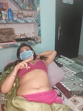 Dreamgirl1211 online show from January 7, 2026, 9:17 pm