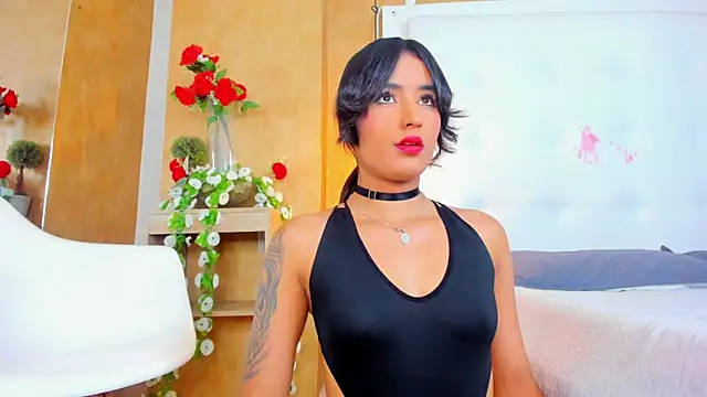 emilyadams0 online show from November 13, 2025, 9:03 pm