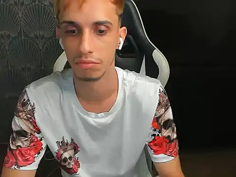 Snapshot of se6model chatting on September 21, 2025, 6:20 pm se6model online show from September 21, 2025, 6:20 pm