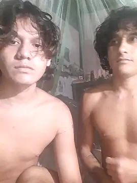 Snapshot of pedrodavid_ chatting on February 15, 2026, 2:41 am pedrodavid online show from February 15, 2026, 2:41 am