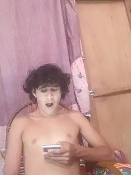 Snapshot of pedrodavid_ chatting on February 23, 2026, 2:58 pm pedrodavid online show from February 23, 2026, 2:58 pm